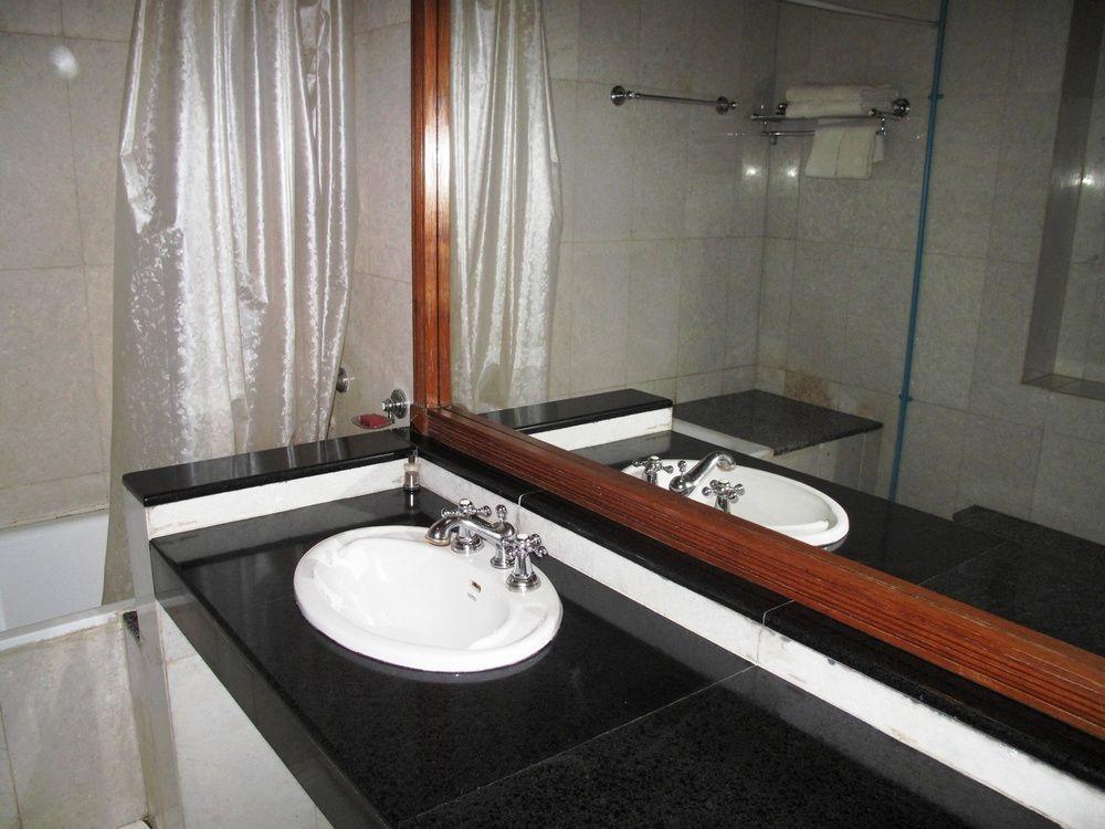 Yuzana Garden Hotel Rangoon Eksteriør billede