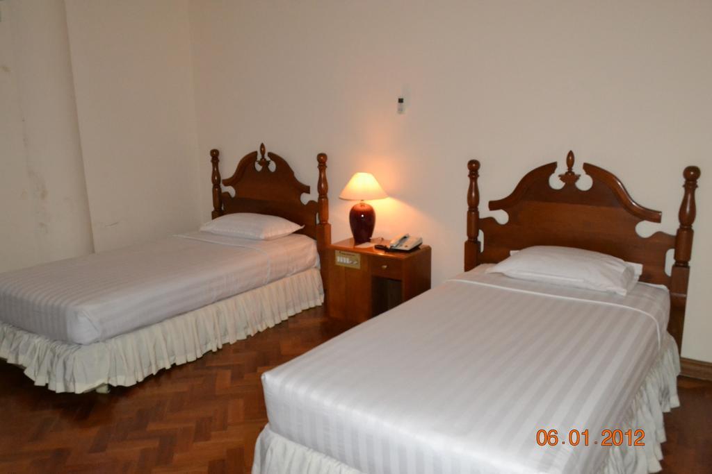 Yuzana Garden Hotel Rangoon Eksteriør billede